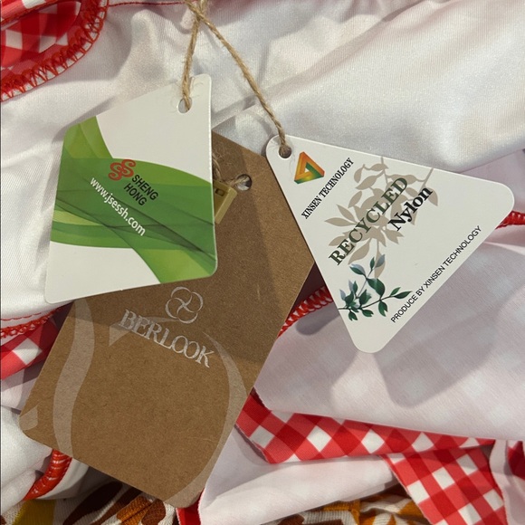 PlusTwo Piece Tankini Top Set. - Picture 6 of 6